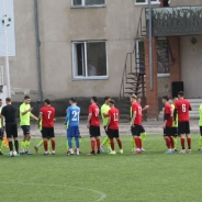 Команда "Вултурий Кутезэторь" стала чемпионом Лиги 2 Север за два тура до окончания сезона и получила право выступать в Лиге 1