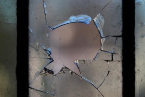 Один из игроков "Спераниса" разбил стекло на стадионе в Ниспоренах после поражения от ФК "Фэлешть"