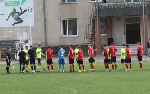 Команда 'Вултурий Кутезэторь' стала чемпионом Лиги 2 Север за два тура до окончания сезона и получила право выступать в Лиге 1